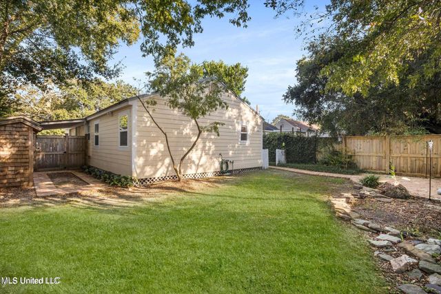 281 Santini Street, Biloxi, MS 39530