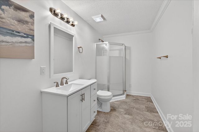 10917 Blue Heron Drive, Charlotte, NC 28226