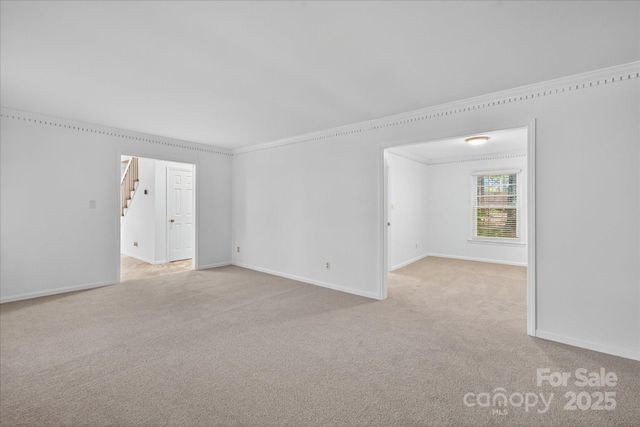 10917 Blue Heron Drive, Charlotte, NC 28226