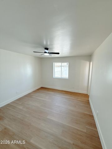 4424 W FLOWER Street, Phoenix, AZ 85031