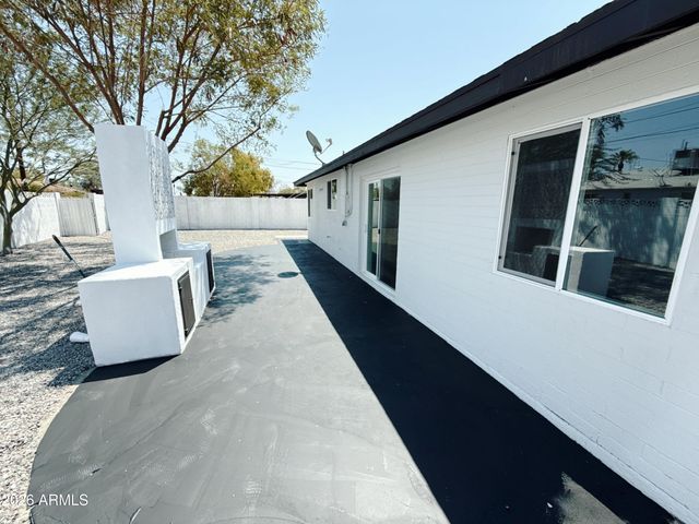4424 W FLOWER Street, Phoenix, AZ 85031