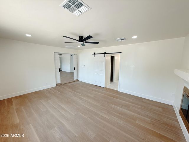 4424 W FLOWER Street, Phoenix, AZ 85031