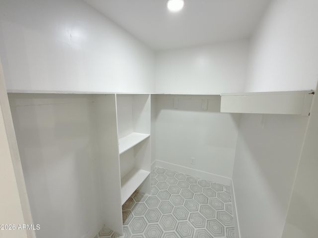 4424 W FLOWER Street, Phoenix, AZ 85031