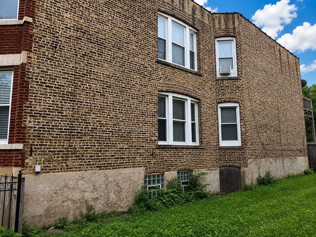 4149 W JACKSON Boulevard, Chicago, IL 60624