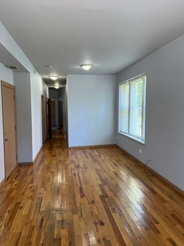 4149 W JACKSON Boulevard, Chicago, IL 60624