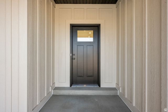 1130 E 245 N, Hyde Park, UT 84318