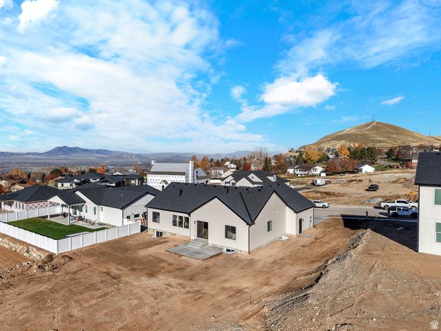 1130 E 245 N, Hyde Park, UT 84318