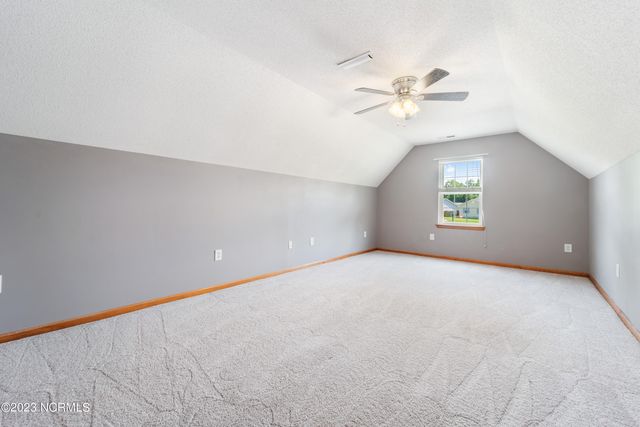 103 Appleton Lane, Richlands, NC 28574