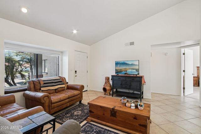 542 S HIGLEY Road 89, Mesa, AZ 85206