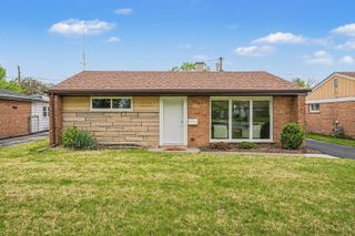 17332 Lorenz Avenue, Lansing, IL 60438