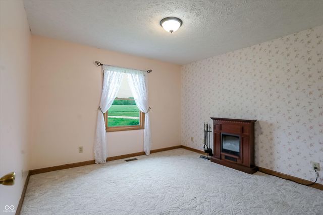 4718 W County Road 150 S, Danville, IN 46122