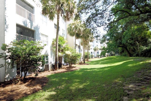 4274 Calinda Lane 224, Niceville, FL 32578