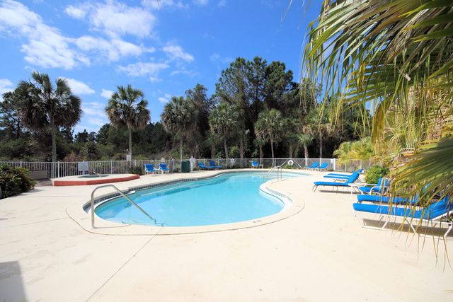 4274 Calinda Lane 224, Niceville, FL 32578