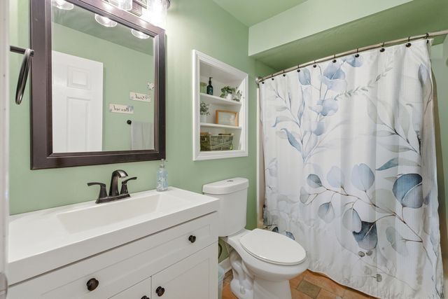 20224 S Frankfort Square Road G, Frankfort, IL 60423