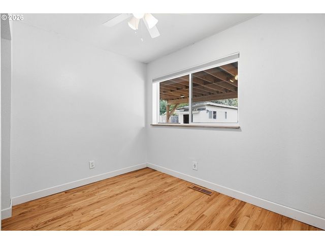 2111 C St, Forest Grove, OR 97116