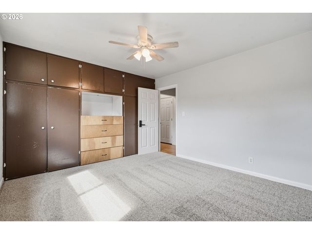 2111 C St, Forest Grove, OR 97116