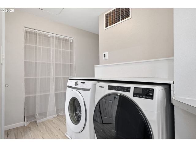 2111 C St, Forest Grove, OR 97116