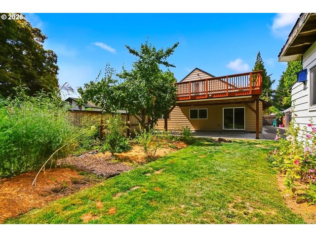2111 C St, Forest Grove, OR 97116