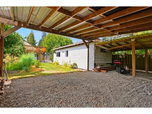 2111 C St, Forest Grove, OR 97116