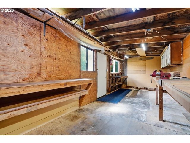 2111 C St, Forest Grove, OR 97116