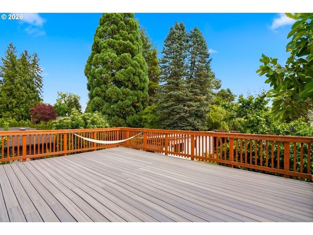 2111 C St, Forest Grove, OR 97116