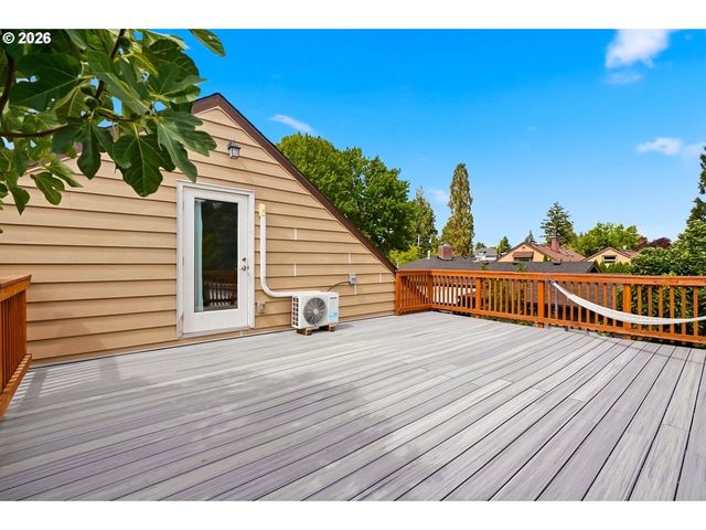 2111 C St, Forest Grove, OR 97116