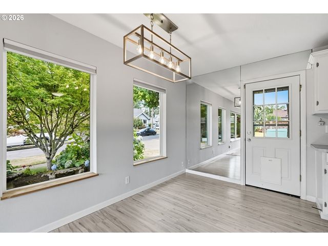2111 C St, Forest Grove, OR 97116