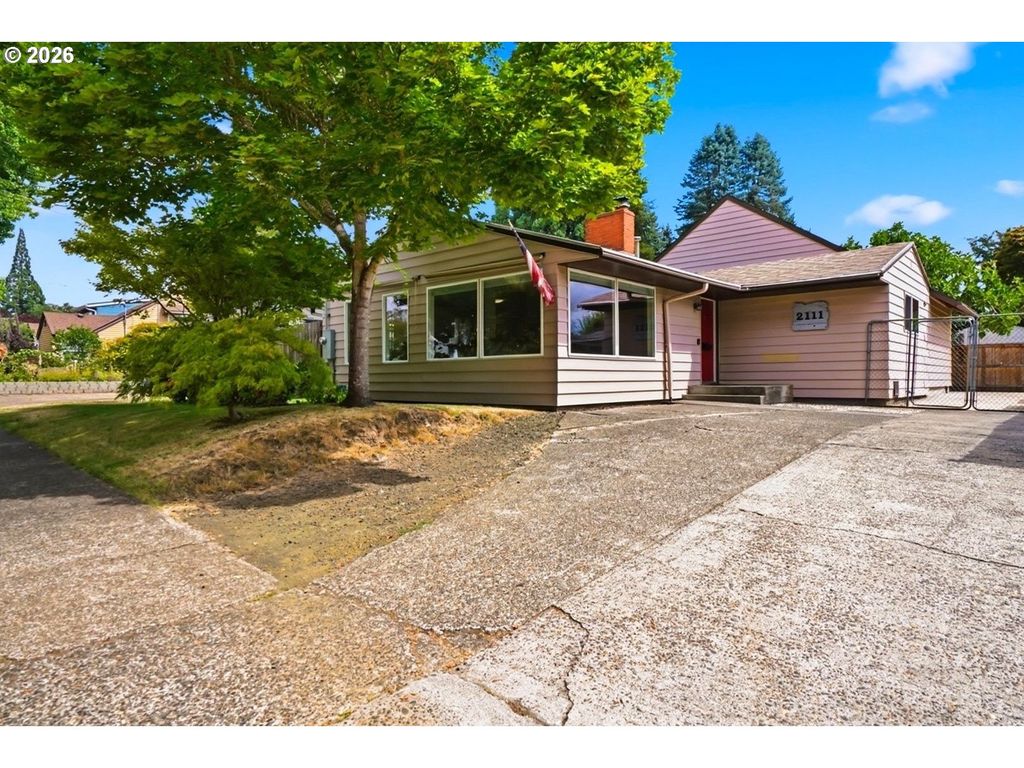 2111 C St, Forest Grove, OR 97116