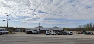 1411 W Omega, Henrietta, TX 76365