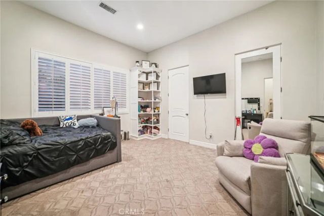 17401 Raymer, Sherwood Forest, CA 91325