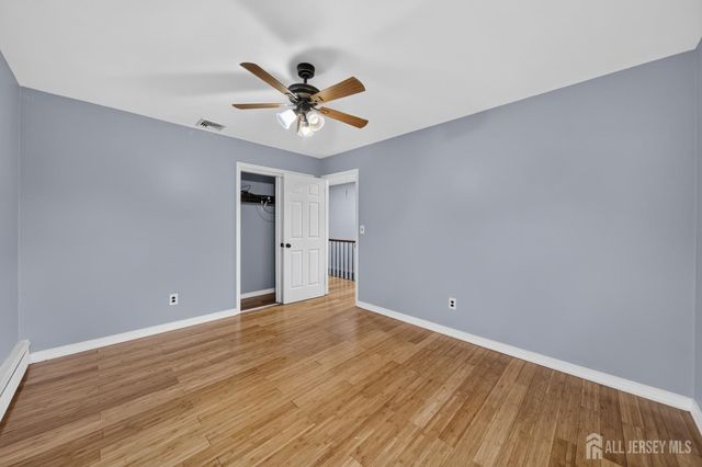 14 Carteret Street, Port Reading, NJ 07064
