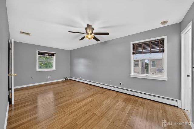 14 Carteret Street, Port Reading, NJ 07064