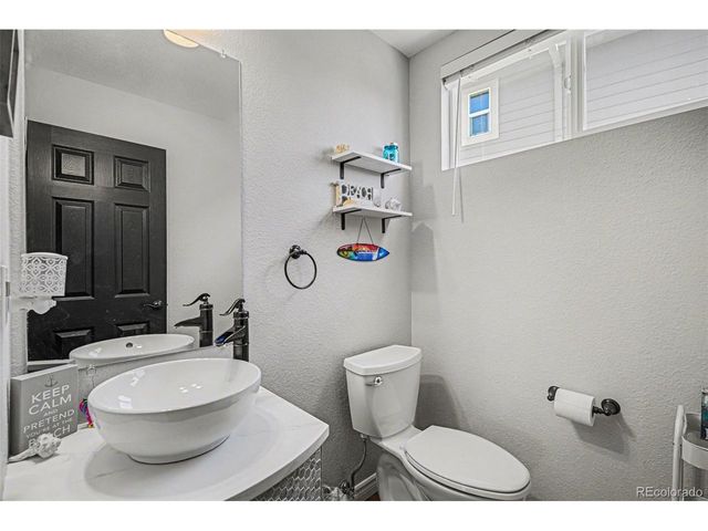 10912 Huntwick St, Highlands Ranch, CO 80130