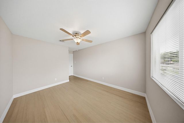 12411 Sungate Lane, Houston, TX 77071
