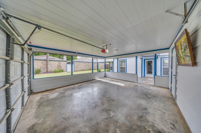 12411 Sungate Lane, Houston, TX 77071