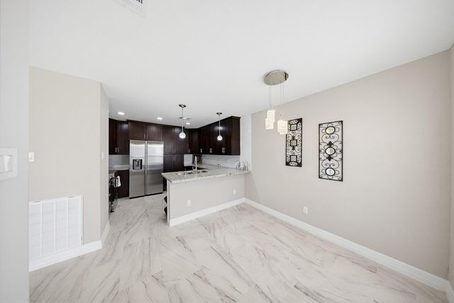 12411 Sungate Lane, Houston, TX 77071