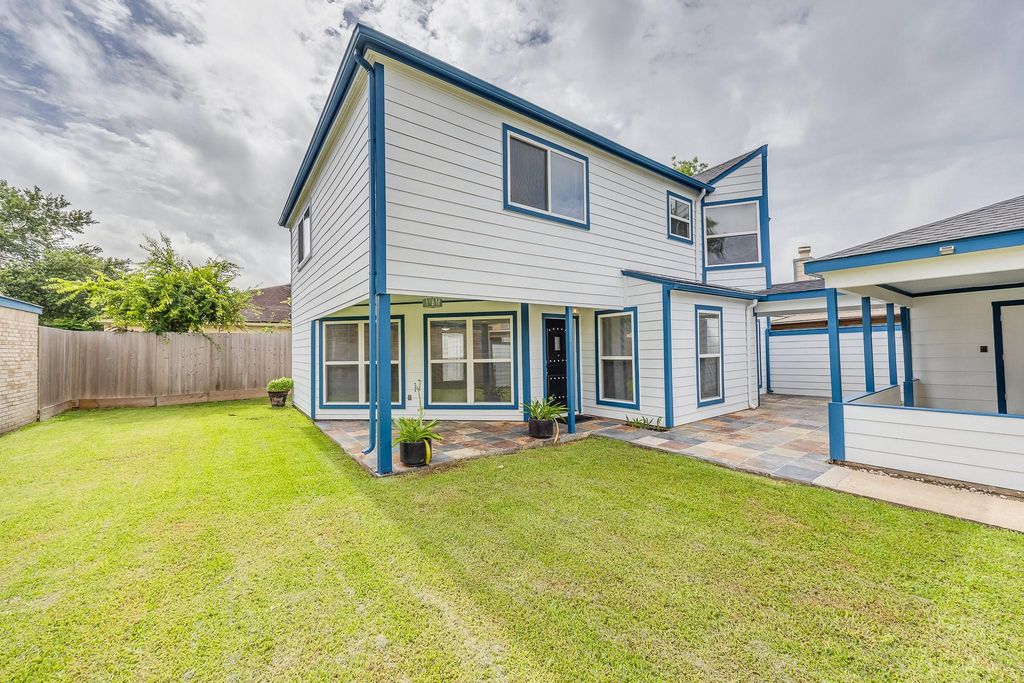 12411 Sungate Lane, Houston, TX 77071