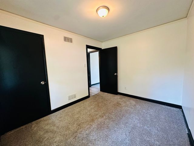 1773 GREENVIEW CIR, Memphis, TN 38108