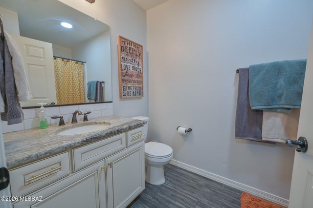 1146 W Las Lomitas Road, Tucson, AZ 85704