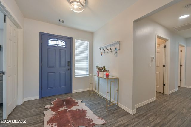 1146 W Las Lomitas Road, Tucson, AZ 85704