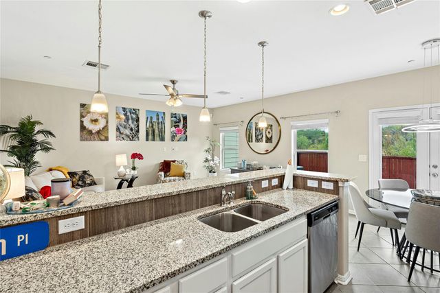 1516 Catalan RD 502, Austin, TX 78748
