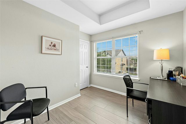 1516 Catalan RD 502, Austin, TX 78748