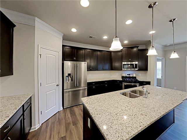 14 Mercer Lane, Cartersville, GA 30120