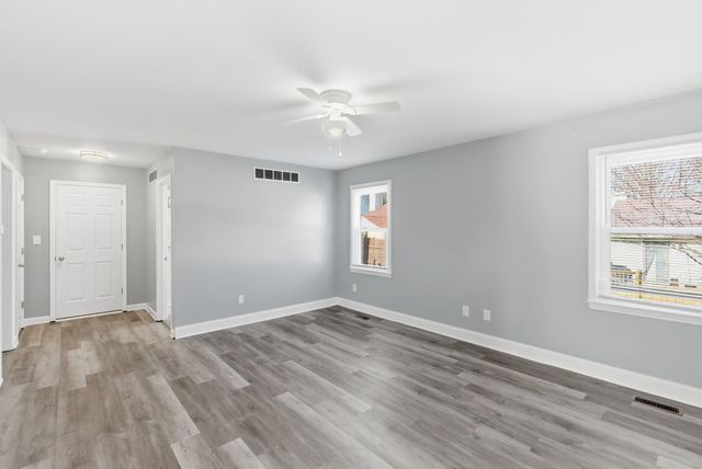 1709 Oak Pl Court, Lexington, KY 40515