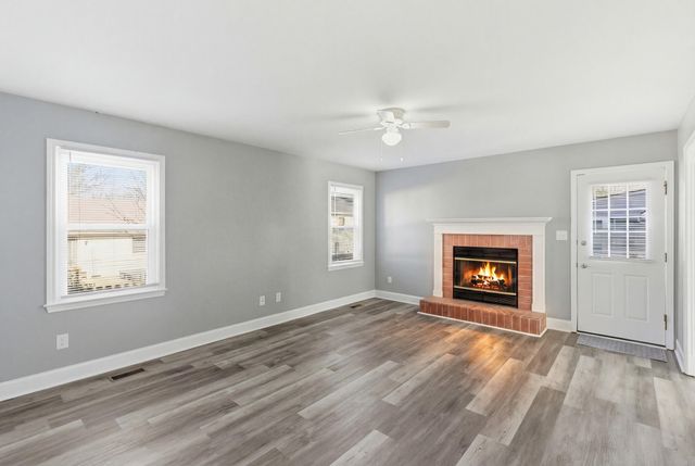 1709 Oak Pl Court, Lexington, KY 40515