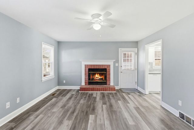 1709 Oak Pl Court, Lexington, KY 40515