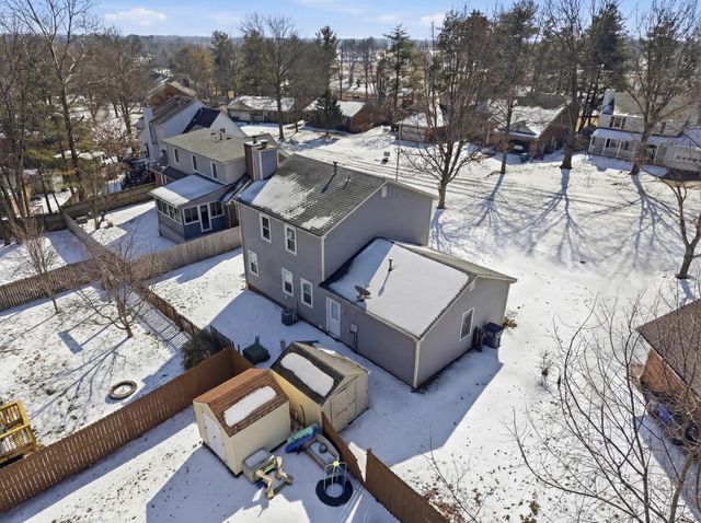 1709 Oak Pl Court, Lexington, KY 40515