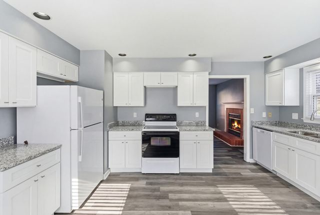 1709 Oak Pl Court, Lexington, KY 40515