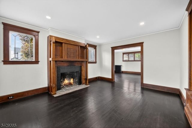25 Prospect Ave, Andover Boro, NJ 07821