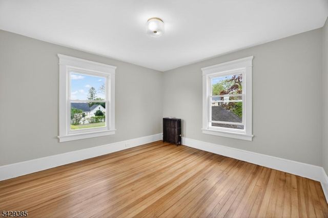 25 Prospect Ave, Andover Boro, NJ 07821